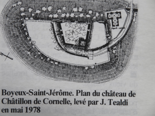 Plan du château de Châtillon de Cornelle d'après les sources