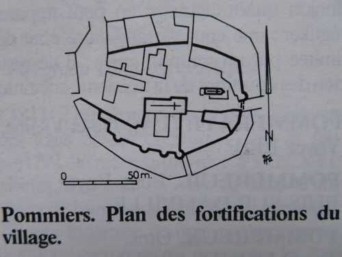 Plan du château de Pommiers d'après les sources