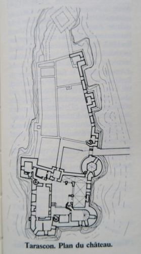 Tarascon plan du château d'après les sources